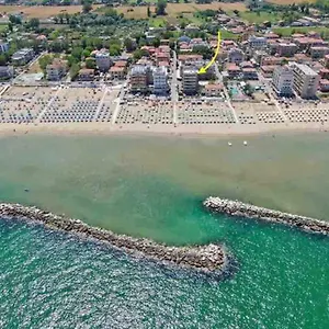 Belvedere Vista - Seafront Hotel apartamentowy Rimini